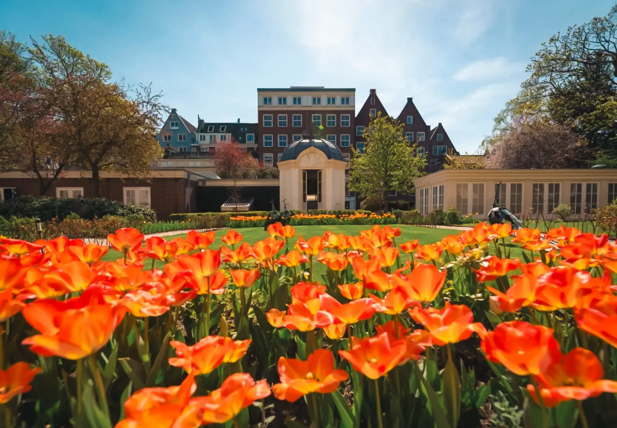 7 Reasons Why You’ll LOVE the Waldorf Astoria Amsterdam